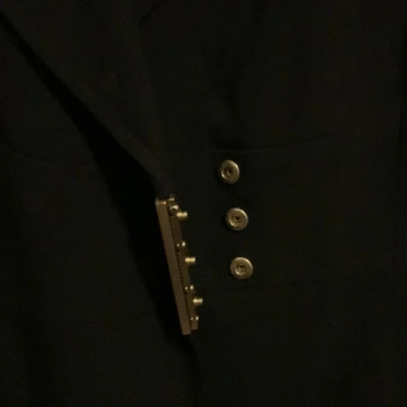 Black Calvin Klein blazer with gold clasp. Size 10. - Picture 6 of 6